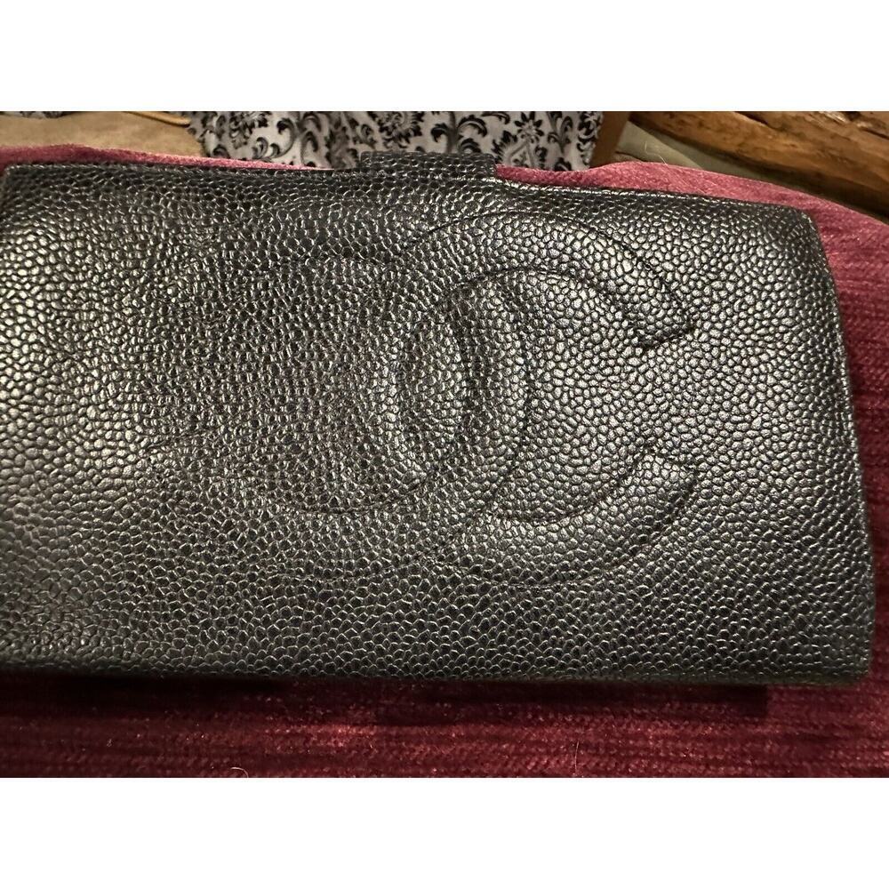 Authentic CHANEL Classic Black Caviar Leather Big CC Bi Fold Snap Long Wallet - Picture 2 of 11